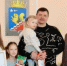 Глава Волчанска Ольга Адельфинская вручила семье Сватовых сертификат на улучшение жилищных условий. - Администрация Северного управленческого округа